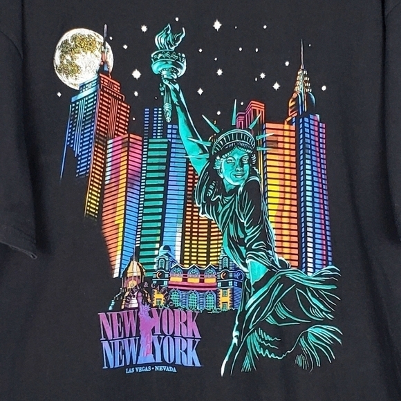 VINTAGE New York Statue of Liberty Las Vegas tee - Picture 3 of 6
